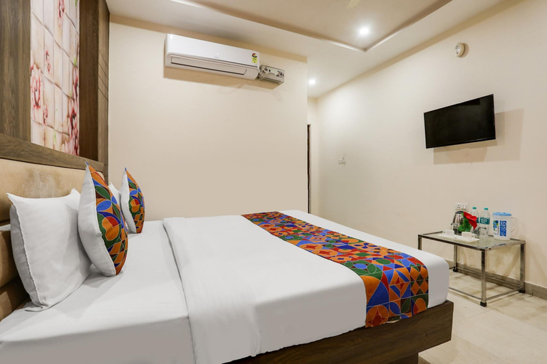 Bedroom 2, Fabhotel Orchid, Agra