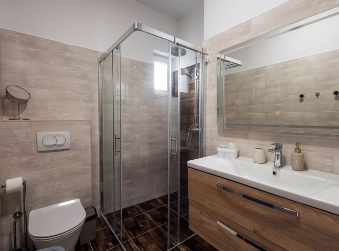 Bathroom 4, Holiday Home Milutin 1, Nin