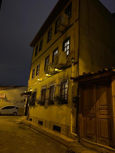 Others 4, Lena Central Flats, Yıldırım