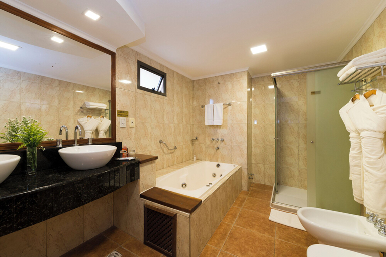Bathroom 5, Hotel Saint George, IguazĂş