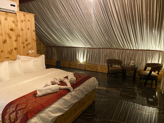 Bedroom 13