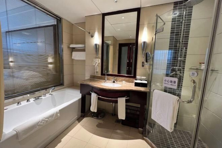 Bathroom 5, Zhuozheng International Hotel, Baoding
