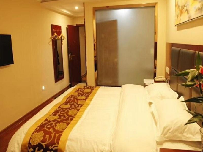 Bedroom 3, GreenTree Inn Anhui Wuhu Wuwei Chaowu Bus West Station Express Hotel, Chaohu