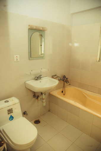 Bathroom 4, Hotel Gantabya Inn, Gandaki