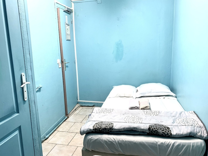 Bedroom 5, Hôtel des Andelys, Paris