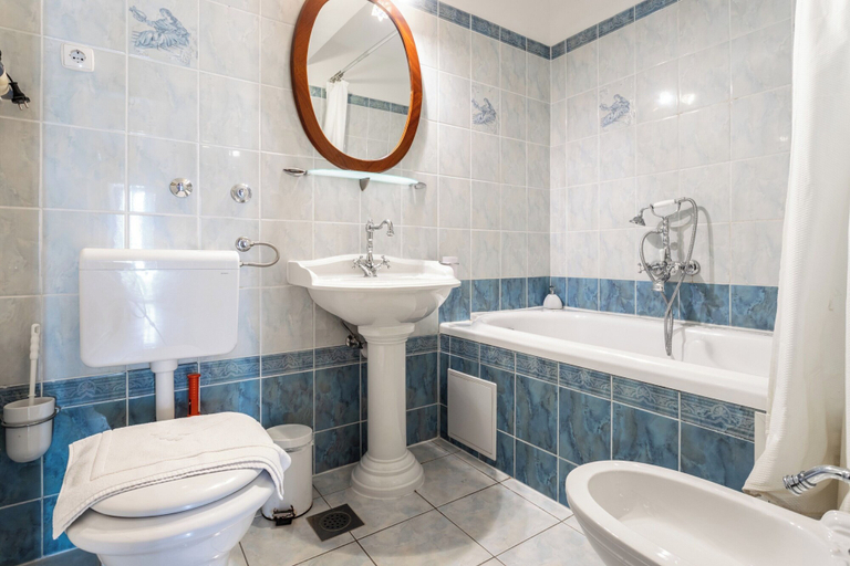 Bathroom 4, Villa Violeta 3 min walk to the beach, Split