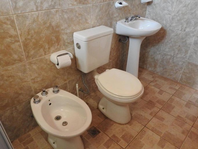 Bathroom, Apart hotel Residencial El Puma, San Alberto