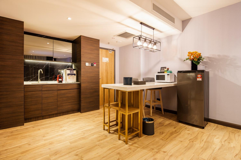 Dining Room 1