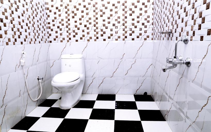 Bathroom 3, Alapatt Homestay, Alappuzha