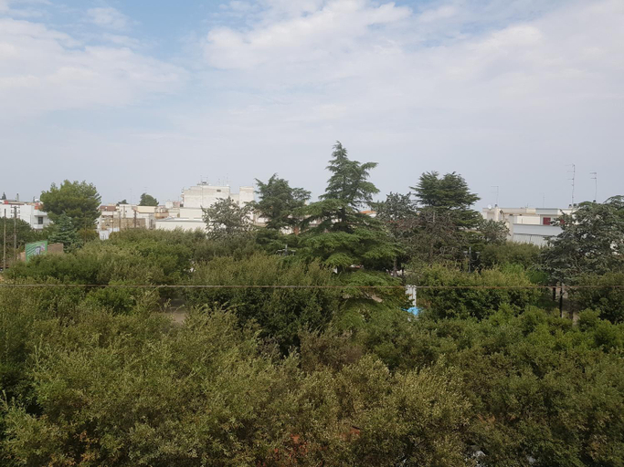 Others 4, "La casa di Mariagrazia" rooms con cucina condivisa e terrazza, Bari