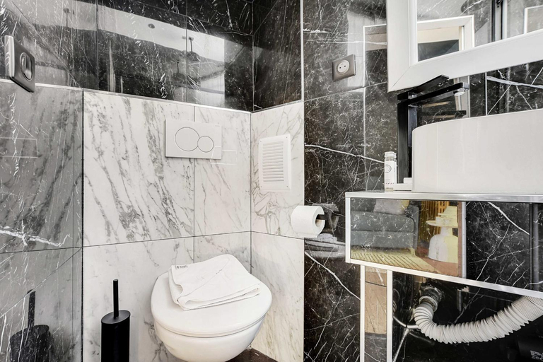 Bathroom 3, Spacious apartment - 2B10P - AC - MARAIS, Paris