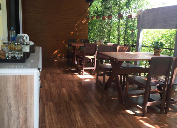 Food & Drinks, Aonang Glory Resort, Mueang Krabi