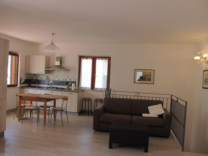 Others 3, Casa Margherita, Vibo Valentia