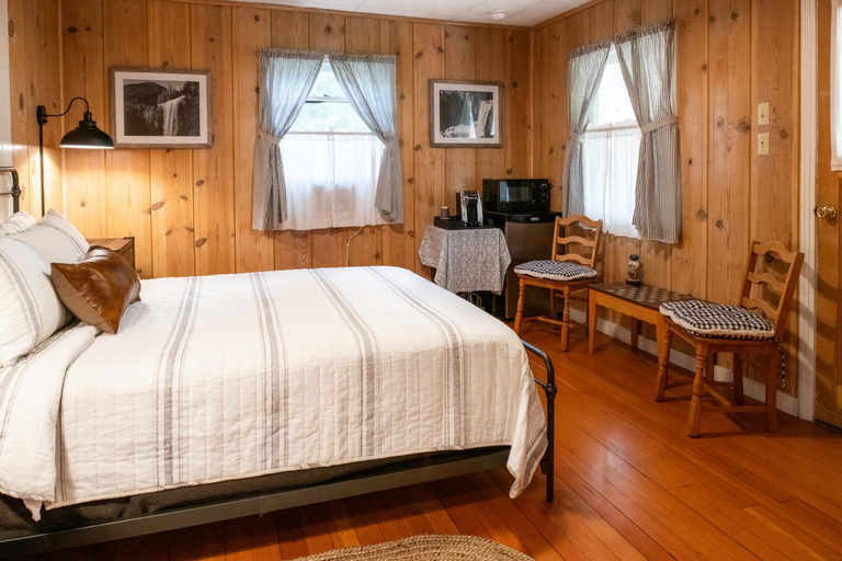 Bedroom 3, Inn at Sugar Pine Ranch, Tuolumne
