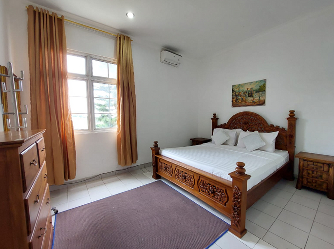 Bedroom 2, Villa Kota Bunga 4BR with Pool by Rachel Property, Cianjur