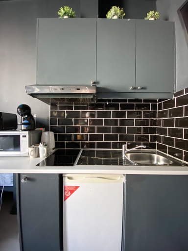 Others 5, Modern studios Close to Hyde Park, London