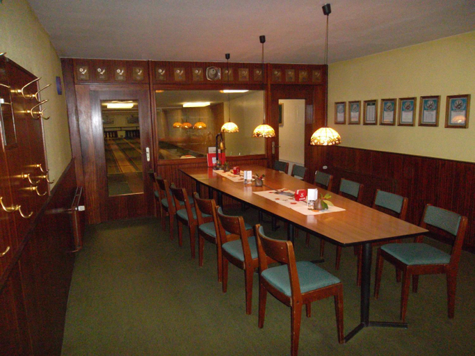 Food & Drinks 3, Dohling's Gasthaus, Verden