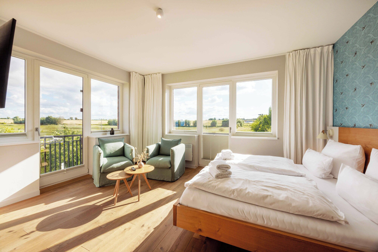 Bedroom 4, Bades Huk Marina Hotel, Nordwestmecklenburg