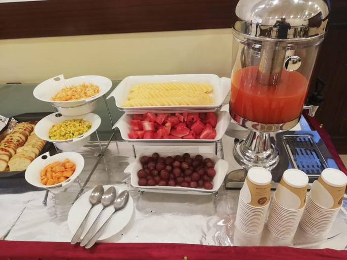 Food & Drinks 5, Gateway Salalah Apartments, Salalah