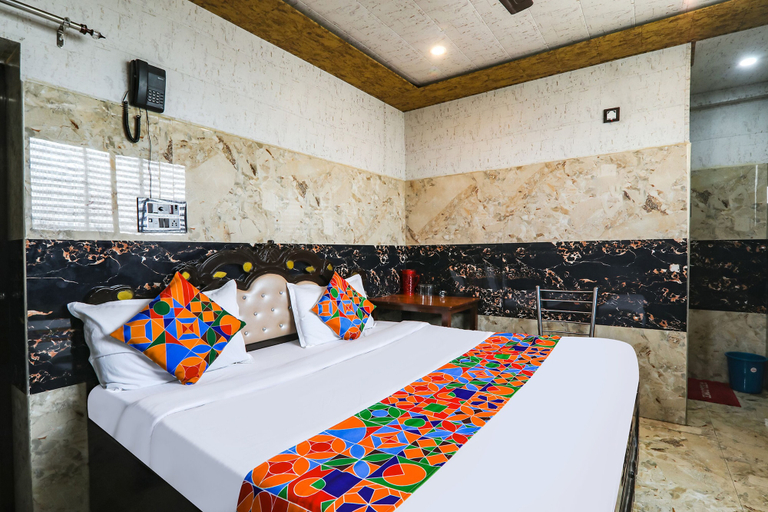 Bedroom 2, Fabexpress Raghunandan Inn, Faizabad