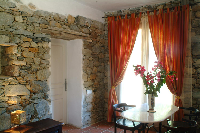 Others 5, Casa-Albina-Corsica, Haute-Corse
