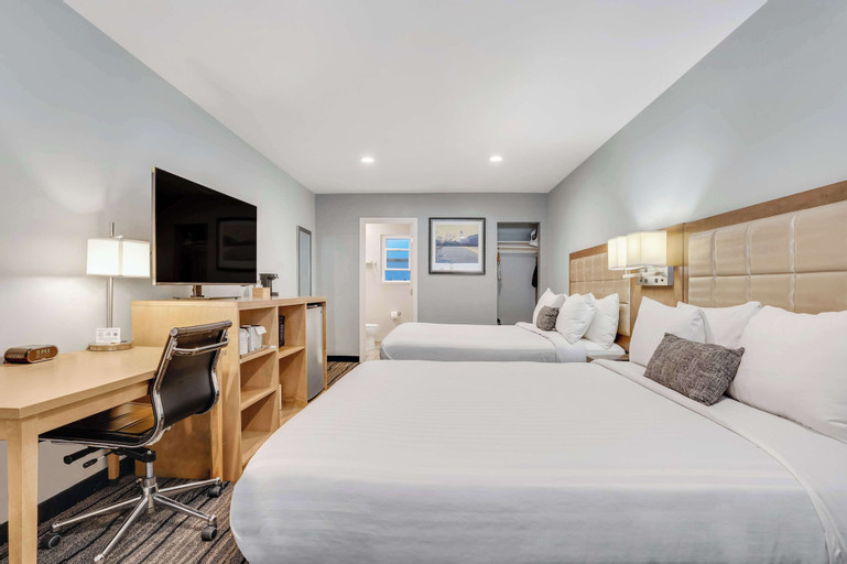 Bedroom 12