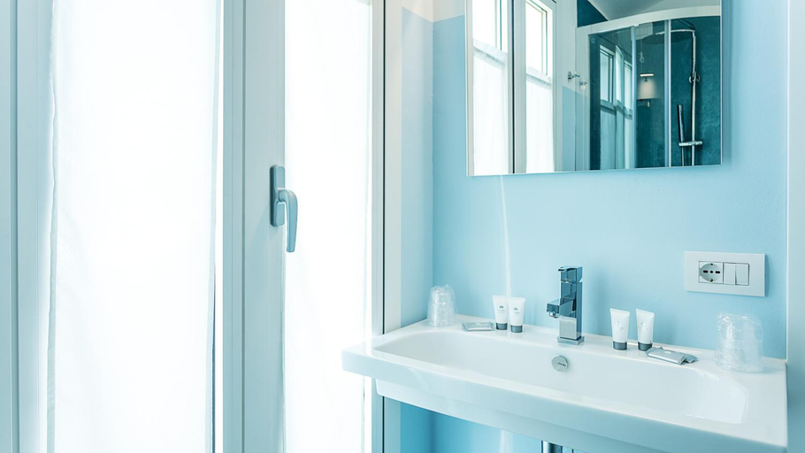Bathroom 2, Sardegna e - Villa Charme&Design, Olbia-Tempio