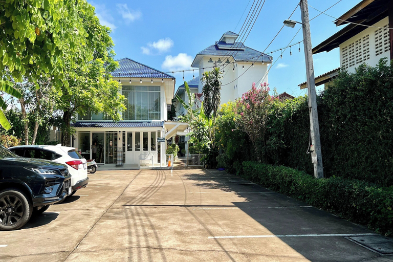 Exterior & Views 2, Phu Hun Sa Boutique Hotel, Muang Nan