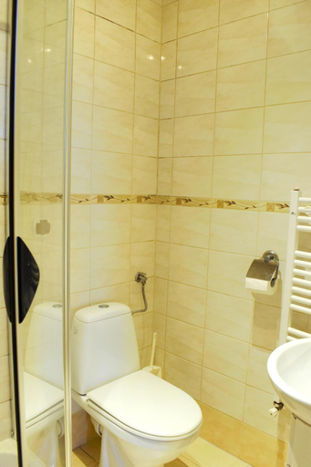 Bathroom 2, Pokoje u Pitera, Nowy Targ