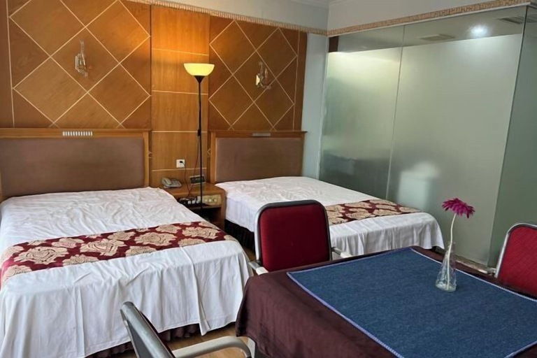 Bedroom 3, Zizhongchuan East Business Hotel, Neijiang]]