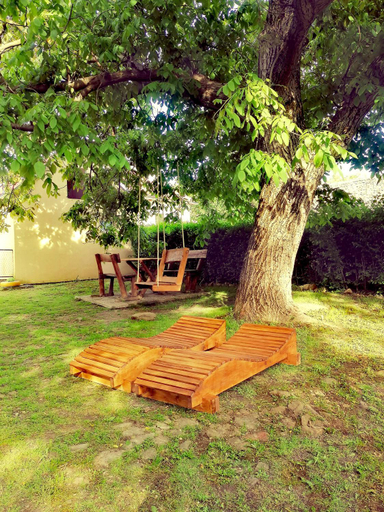 Others 5, Vrdnik apartmani Sara, Irig