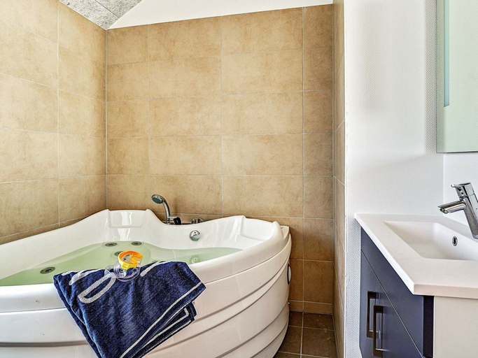 Bathroom 2, Holiday Home in Kappeln, Schleswig-Flensburg