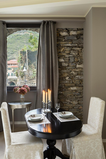 Dining Room 2