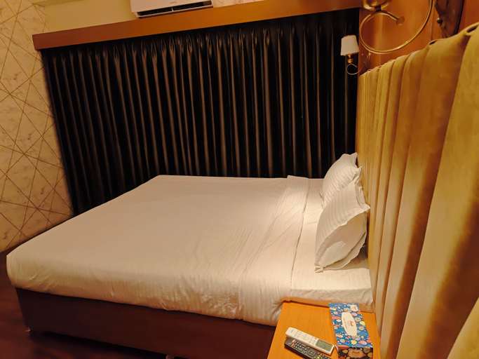 Bedroom 5, La Sky Dhaka, Dhaka