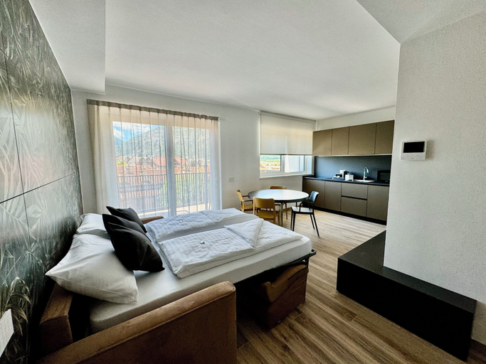 Bedroom 5, Adige Apartments, Trento