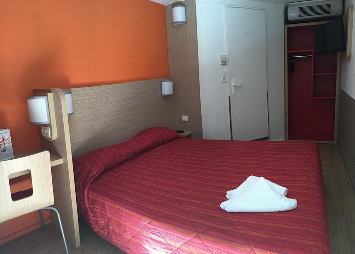 Bedroom 3, Premiere Classe Marseille Est - La Valentine, Bouches-du-Rhône