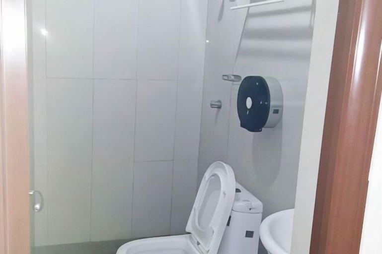 Bathroom 4
