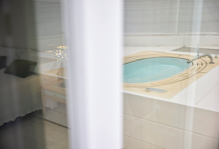 Bathroom 5, La Casa e il Mare, Foggia