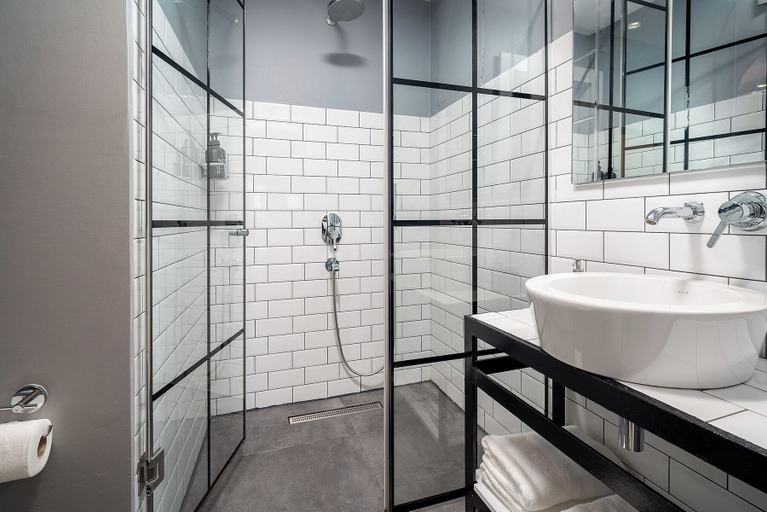 Bathroom 5, Urban Quarters - Loft, Beyoğlu