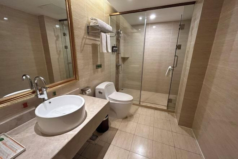 Bathroom 4, Vienna Hotel (Huidong Jilong), Huizhou