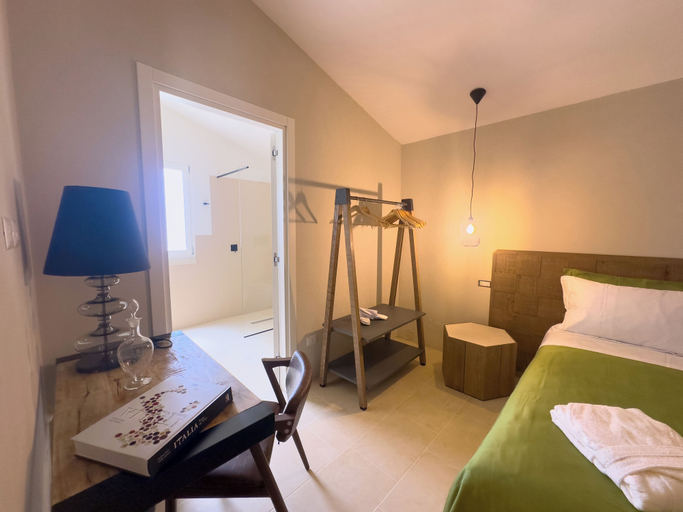 Bedroom 2, Villa Neviera - Wine Resort and Spa, Brindisi