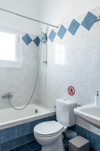 Bathroom 3, Ampelos Executive Houses, South Aegean