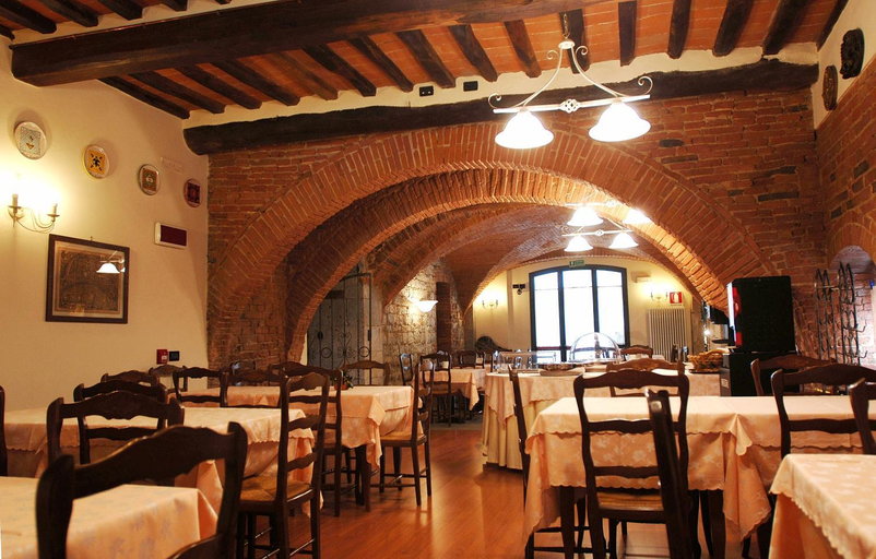 Food & Drinks 5, Hotel di Stefano, Pisa