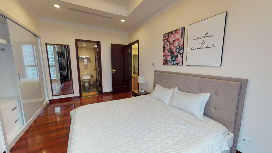 Bedroom 13
