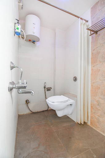 Bathroom 3, Fabhotel Shagun Executive, Aurangabad