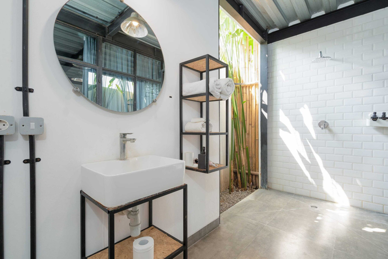 Bathroom 4, Villa Costa Plana, Badung