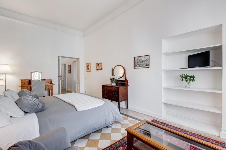 Bedroom 2, Living Rome Repubblica apartment, Rome