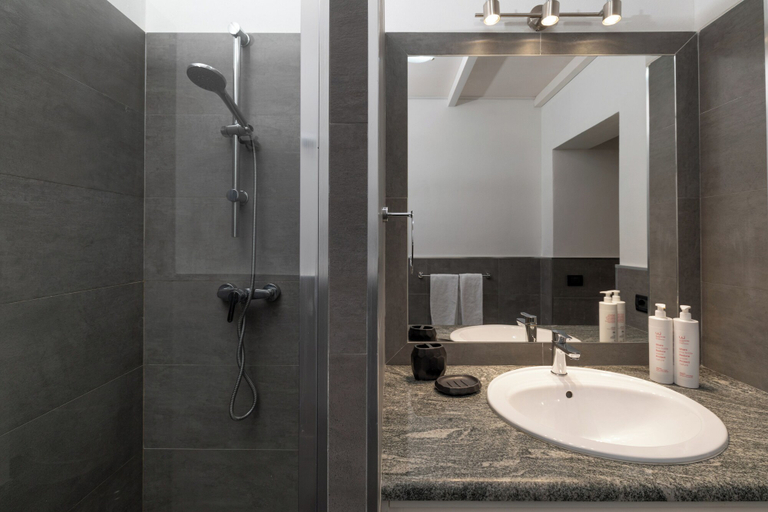 Bathroom 2, Bonaventura's House by Wonderful Italy, Olbia-Tempio