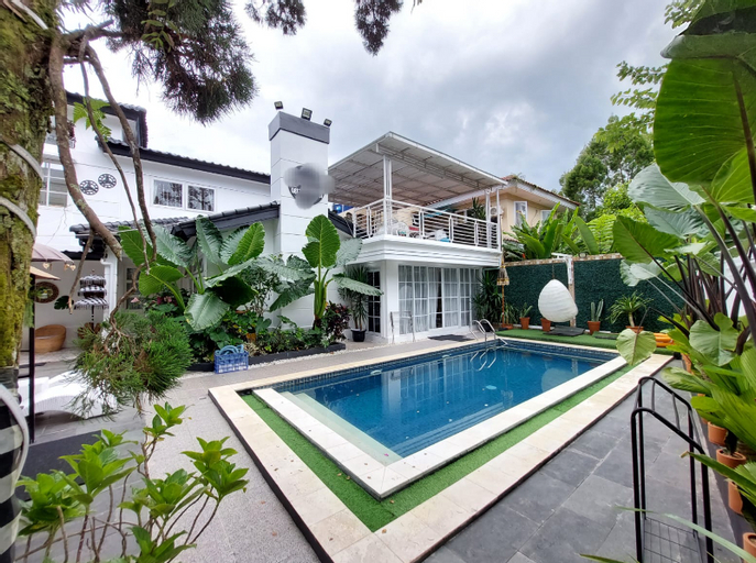 Sport & Beauty 1, Villa Kota Bunga 4 3BR By Rachel Property, Cianjur