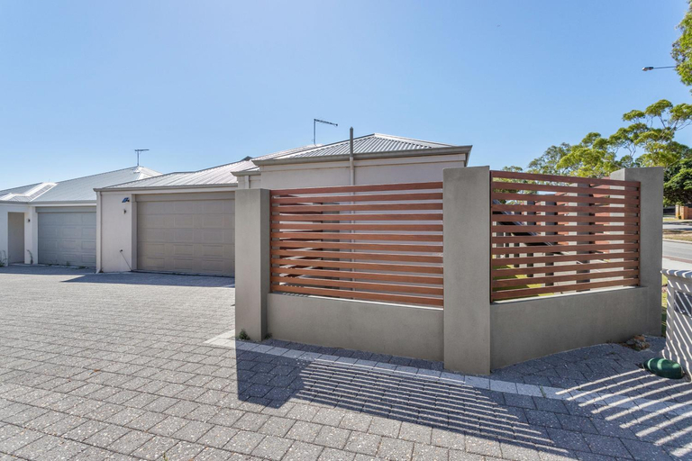 2, Ardross Short Stays, Melville
